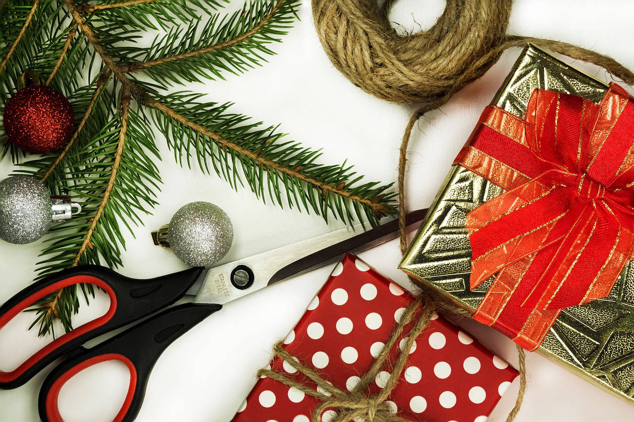 10 Tips for a Sustainable Holiday Season